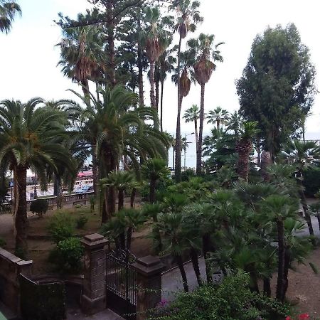 Zona Chiesa Russa Apartment ซานเรโม ภายนอก รูปภาพ